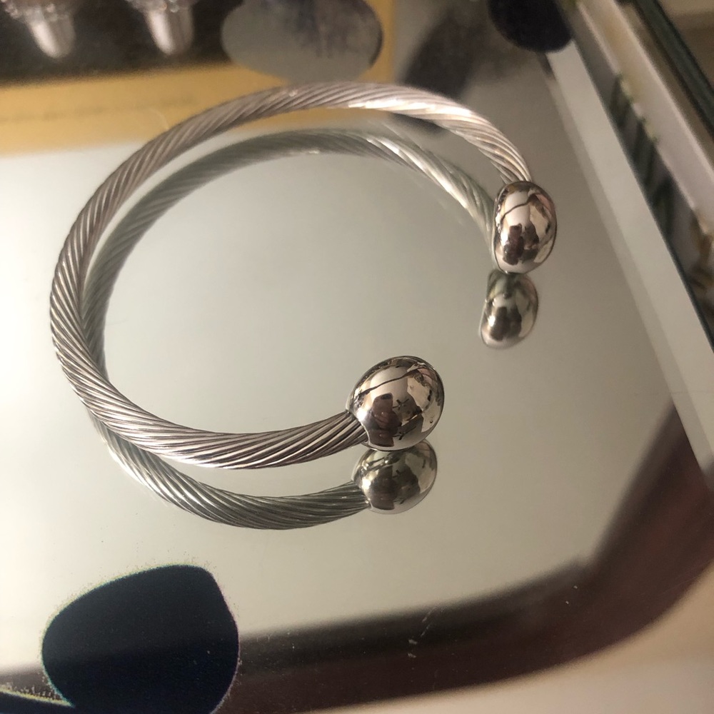 Bangle Bracelet!